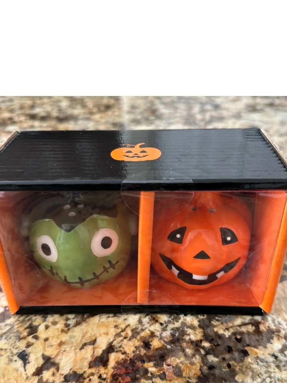 Jack O' Lantern Salt & Pepper Shaker Set - Orange & Green
